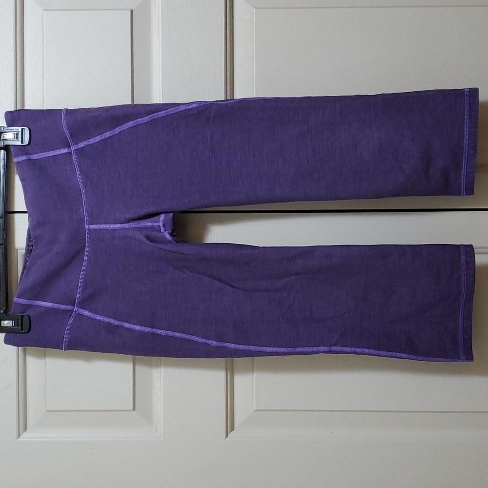 Lululemon Gather and Crow crops Deep Purple Slub Denim capri leggings si…